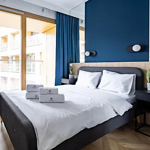 https://apartment4you-select-kolejowa.warsawhotelspoland.com